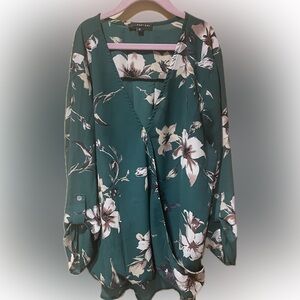 Floral V-Neck Blouse - Green